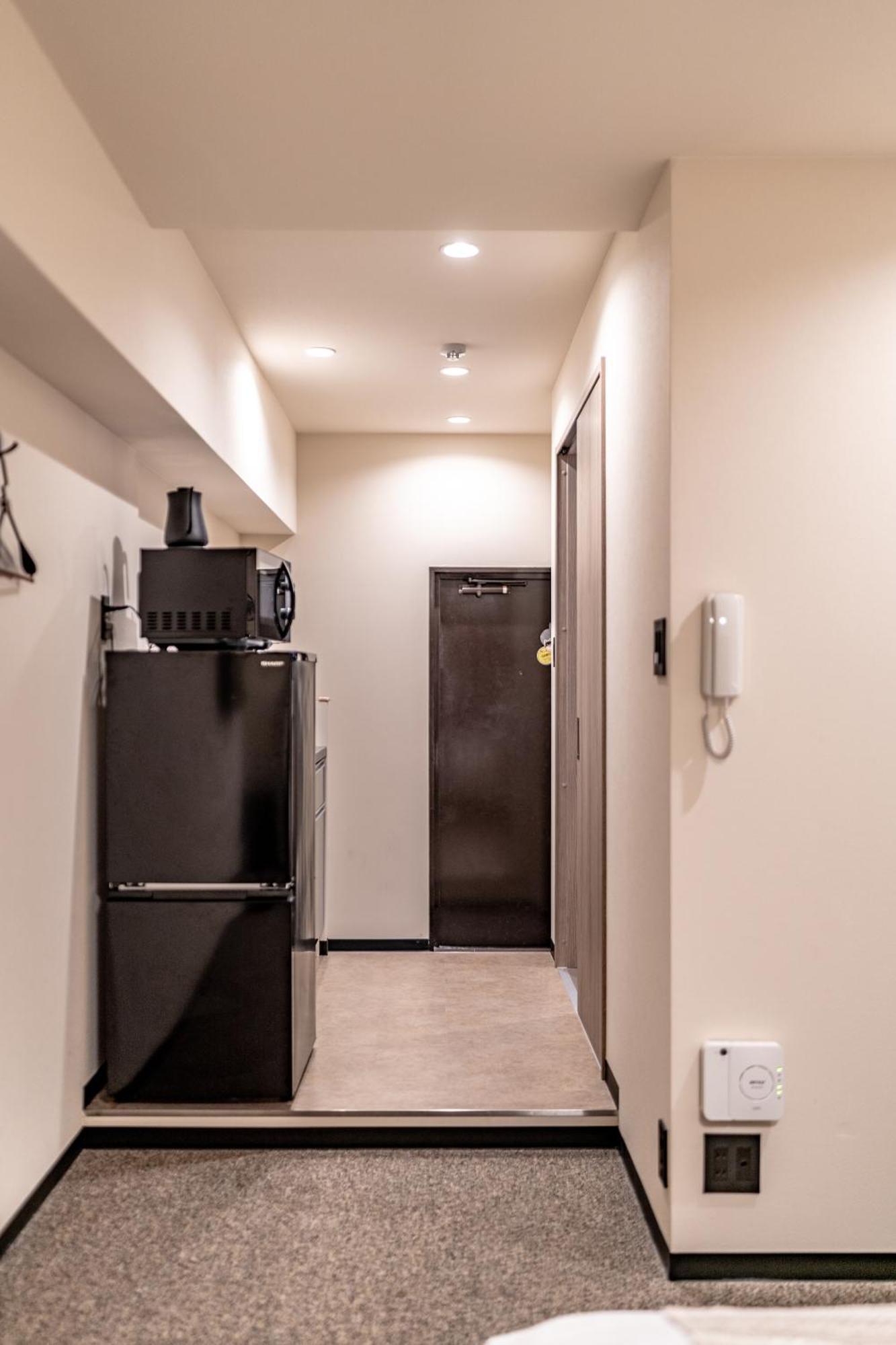 Отель Lite House Shinsaibashi IV Осака Экстерьер фото